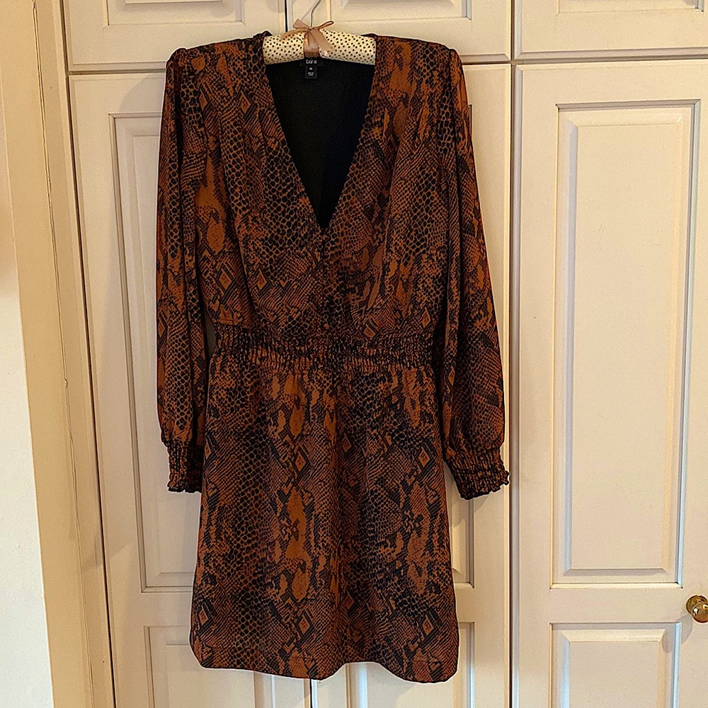 Bar III V-neck python print dress long sleeve A-line Brown black full A-Lined XS